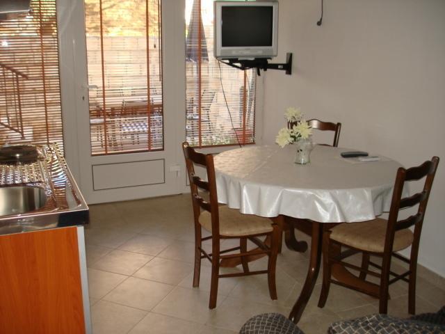 Medin Danilo Apartment *